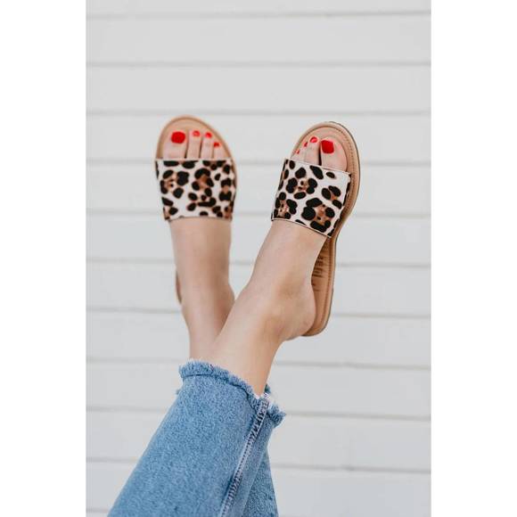 NEW ROLLASOLE women's leopard sandals in brown - Picture 2 of 5